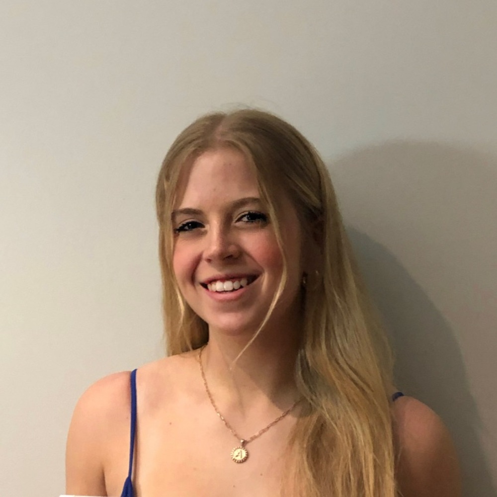Meet your Posher, Annika
